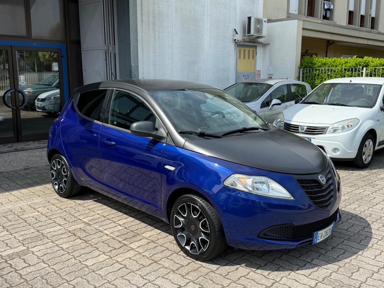 Lancia Ypsilon S momodesign 1.2 69 CV 5 porte
