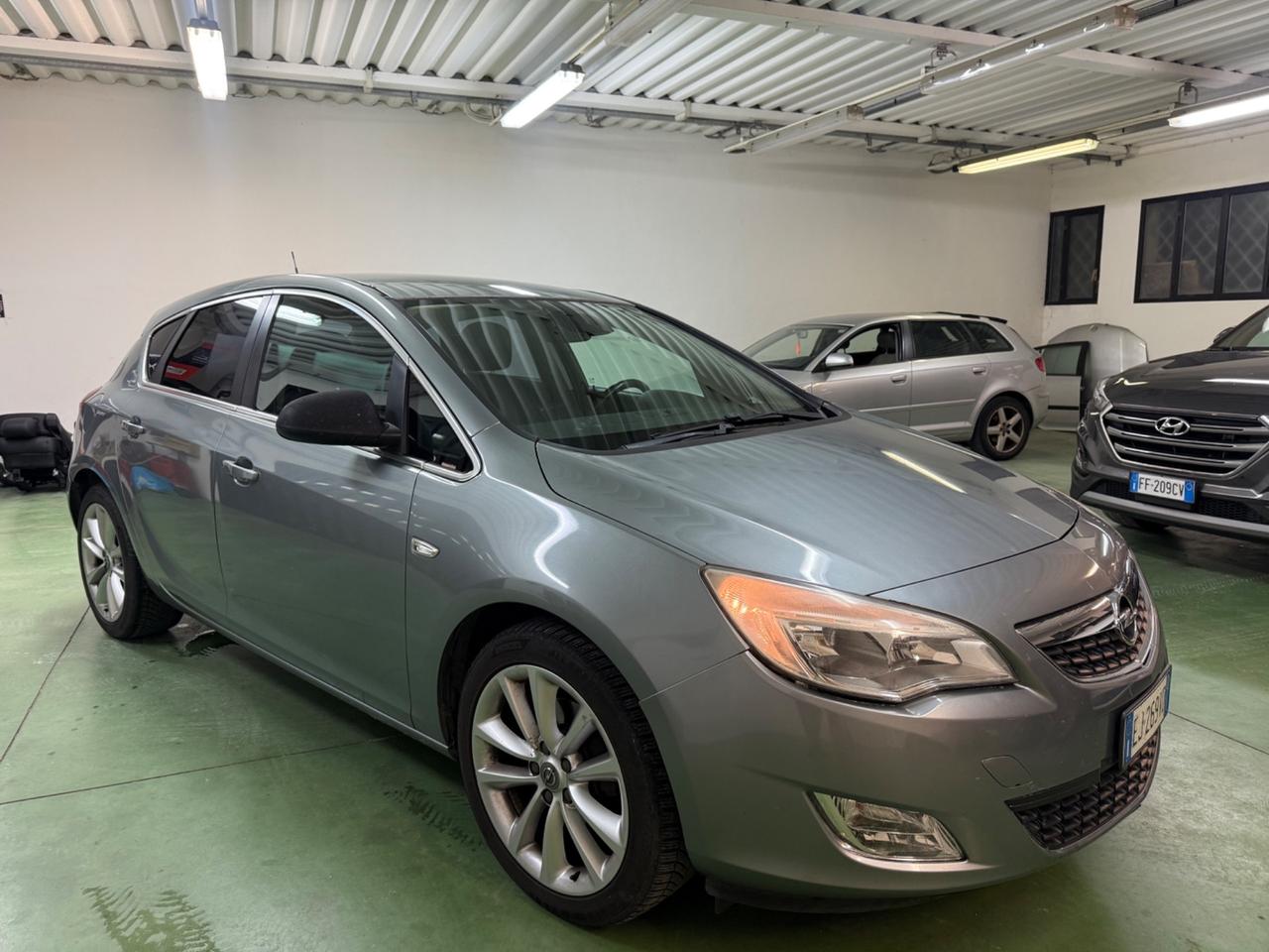 Opel Astra 1.7 CDTI 125CV 5 porte Cosmo