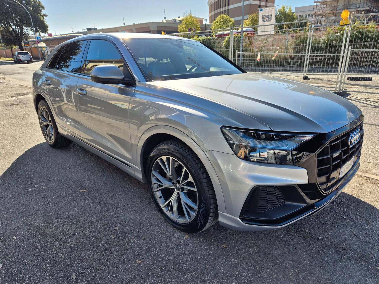 Audi Q8 50 TDI 286 CV quattro tiptronic Sport