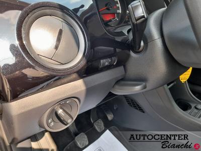 Volkswagen up! 5 Porte up! 5p 1.0 Club up! 60cv E6