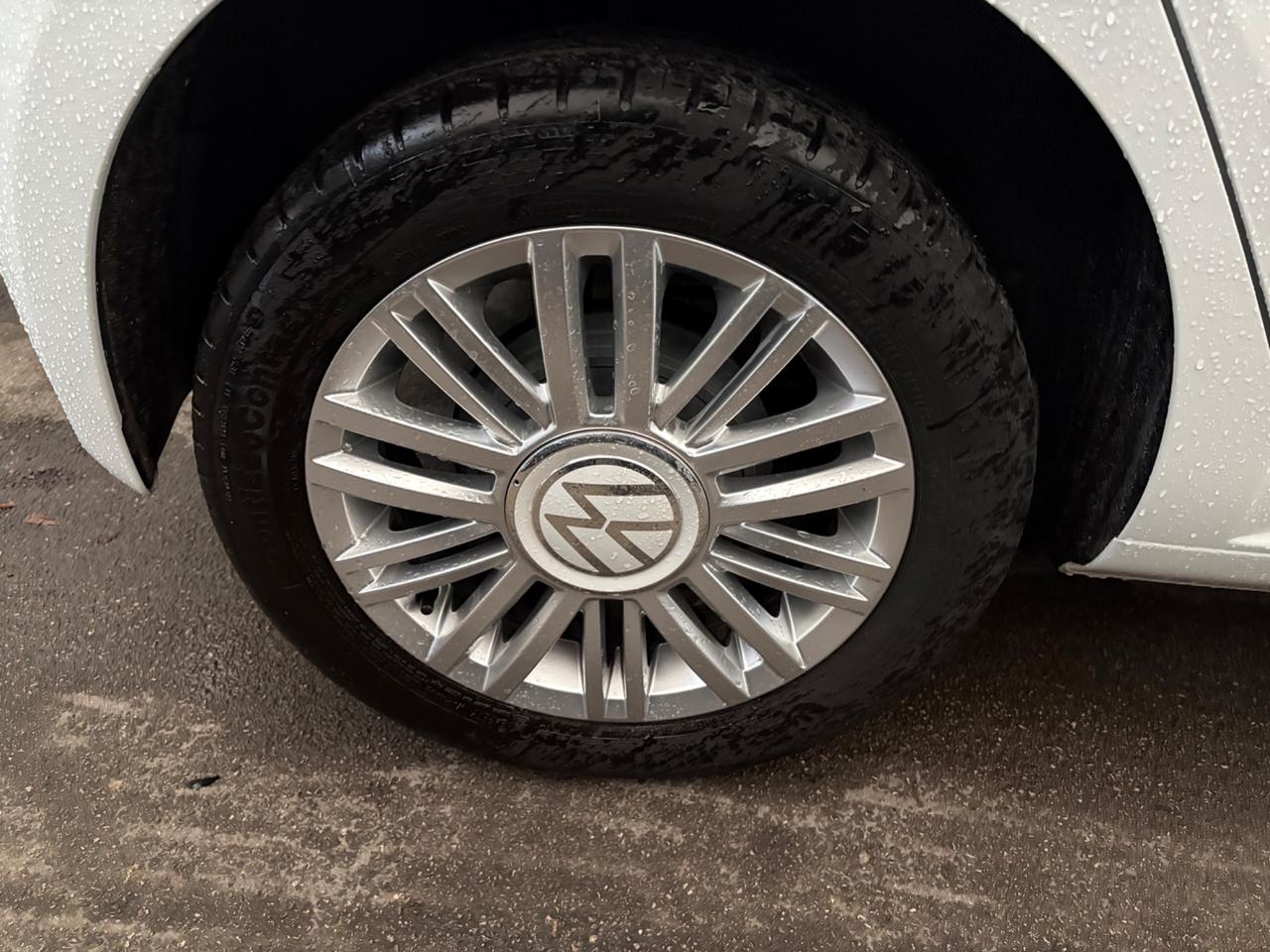 Volkswagen up! 1.0 benzina 2023