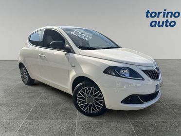 Lancia Ypsilon 1.0 FireFly 70cv Hybrid Gold