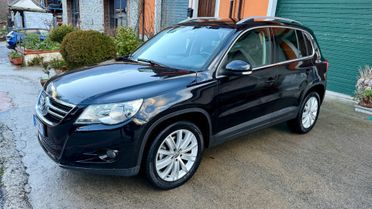 Volkswagen Tiguan 2.0 TDI DPF 4MOTION tiptronic Sport & Style