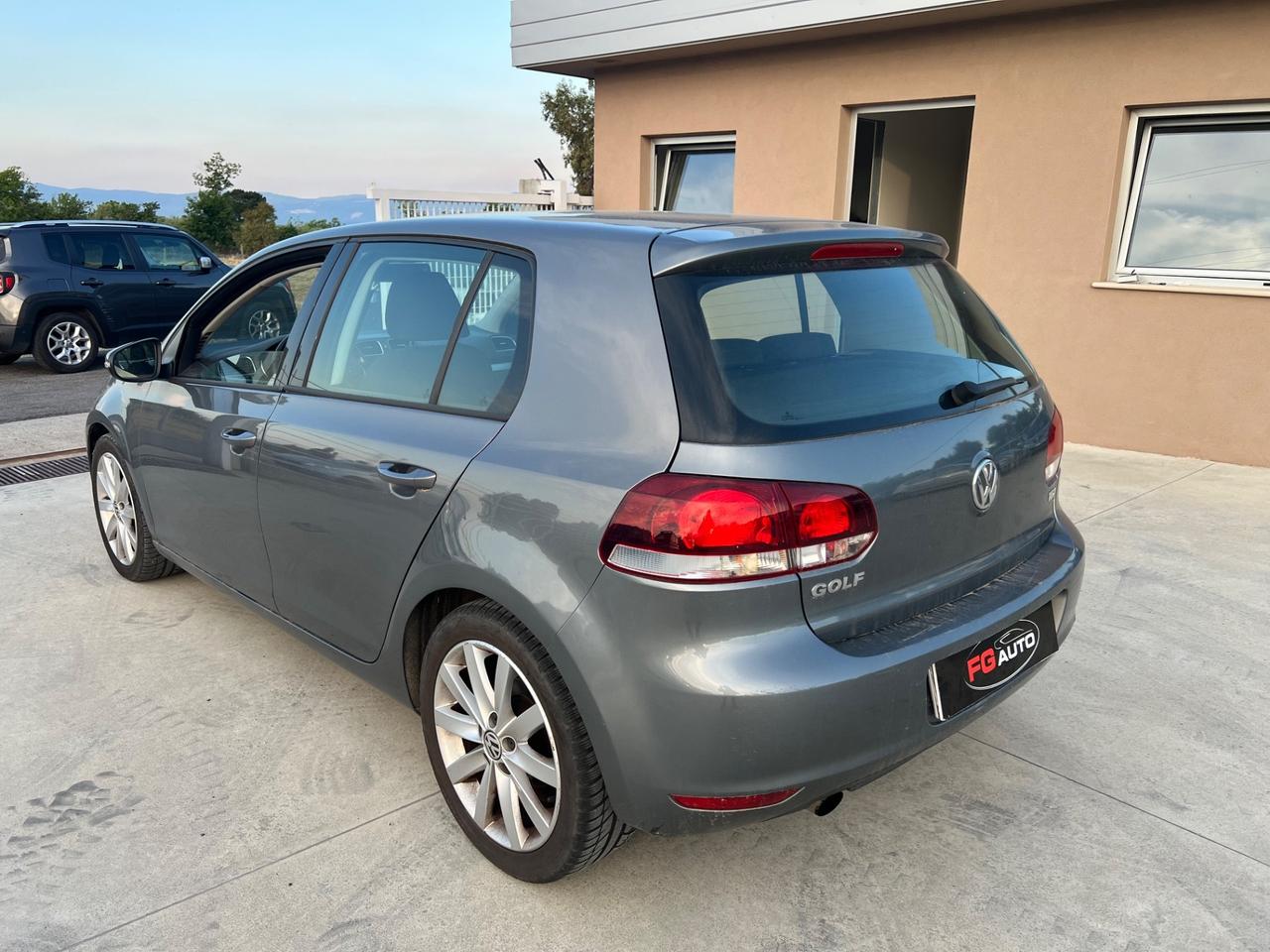 Volkswagen Golf 1.6 TDI DPF 5p. Highline