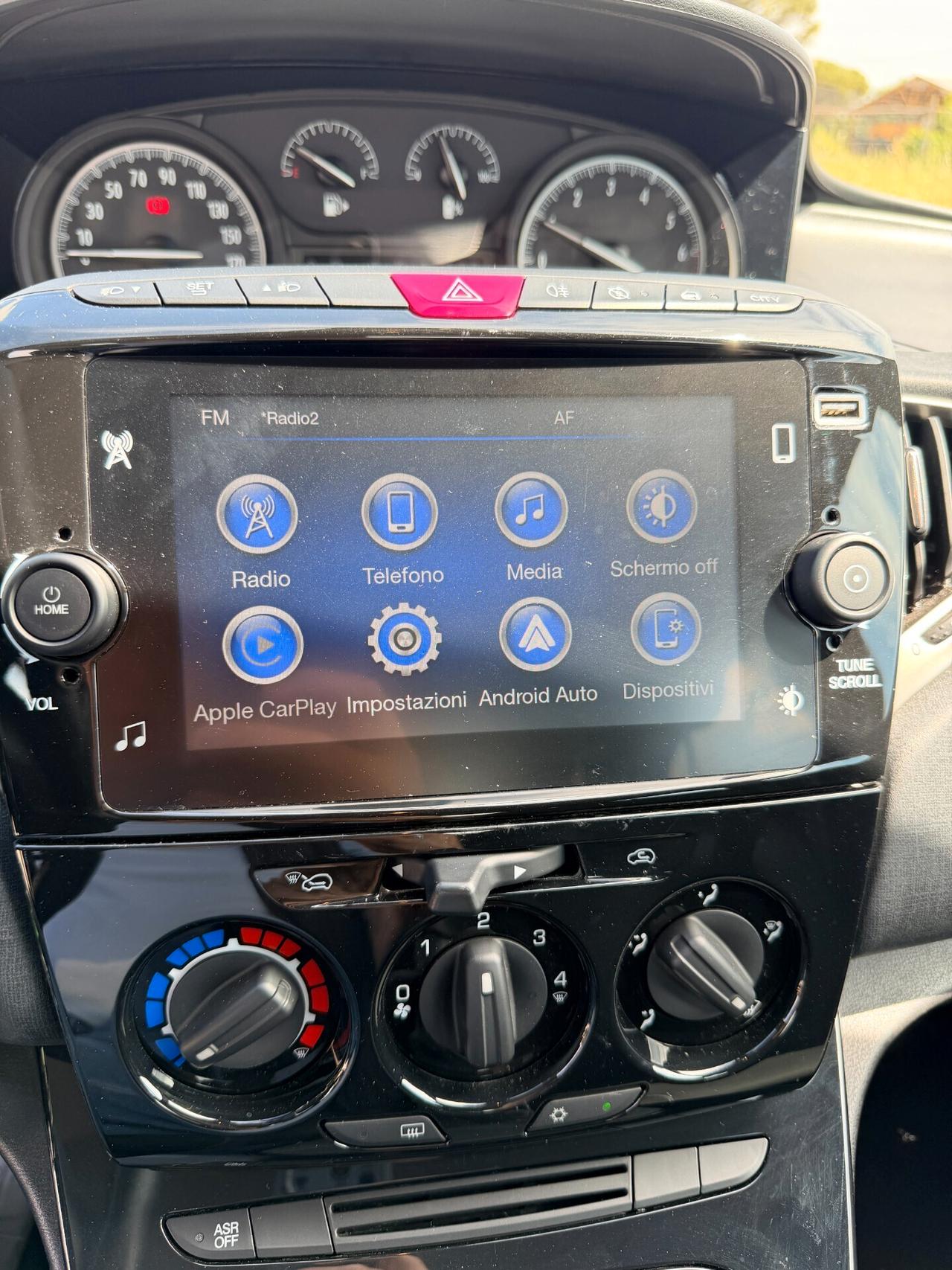 Lancia Ypsilon 1.0 FireFly 5 porte S&S Hybrid Gold