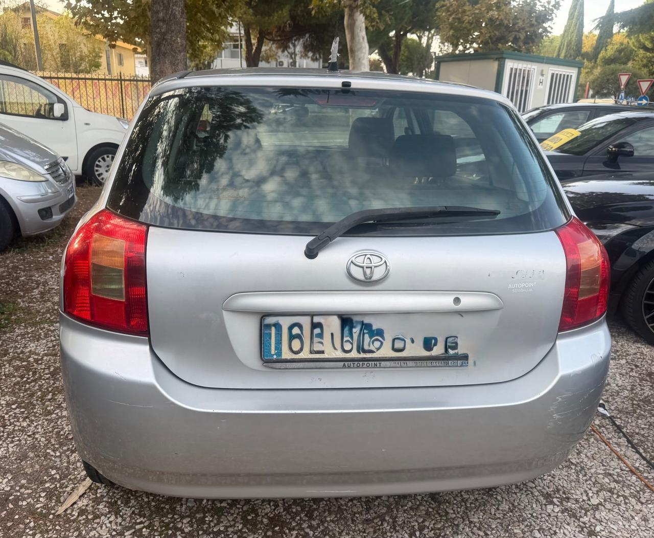 Toyota Corolla 1.4 16V 5 porte