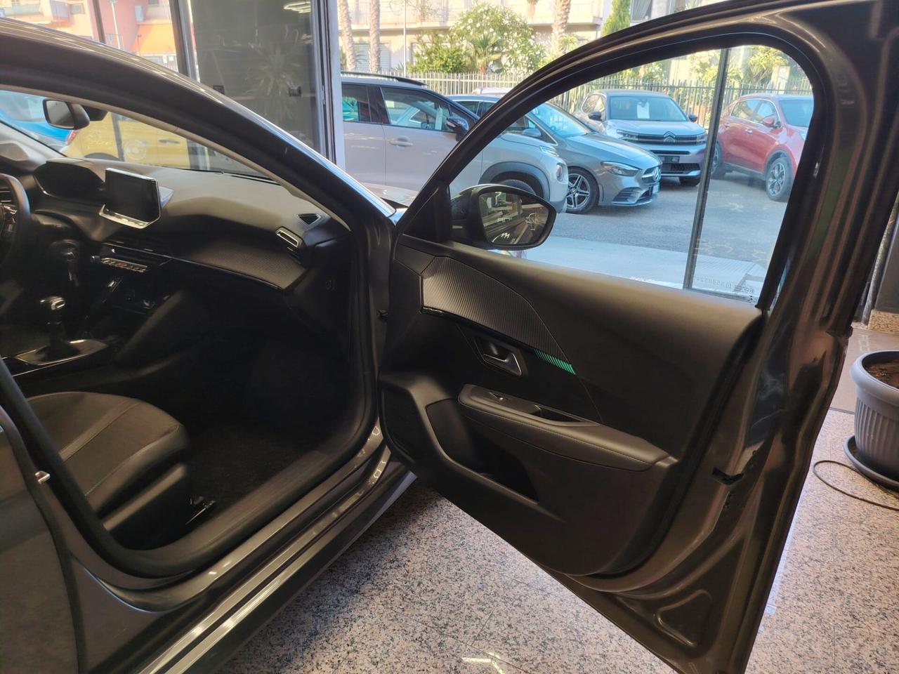 Peugeot 208 PureTech 100 Stop&Start 5 porte Allure