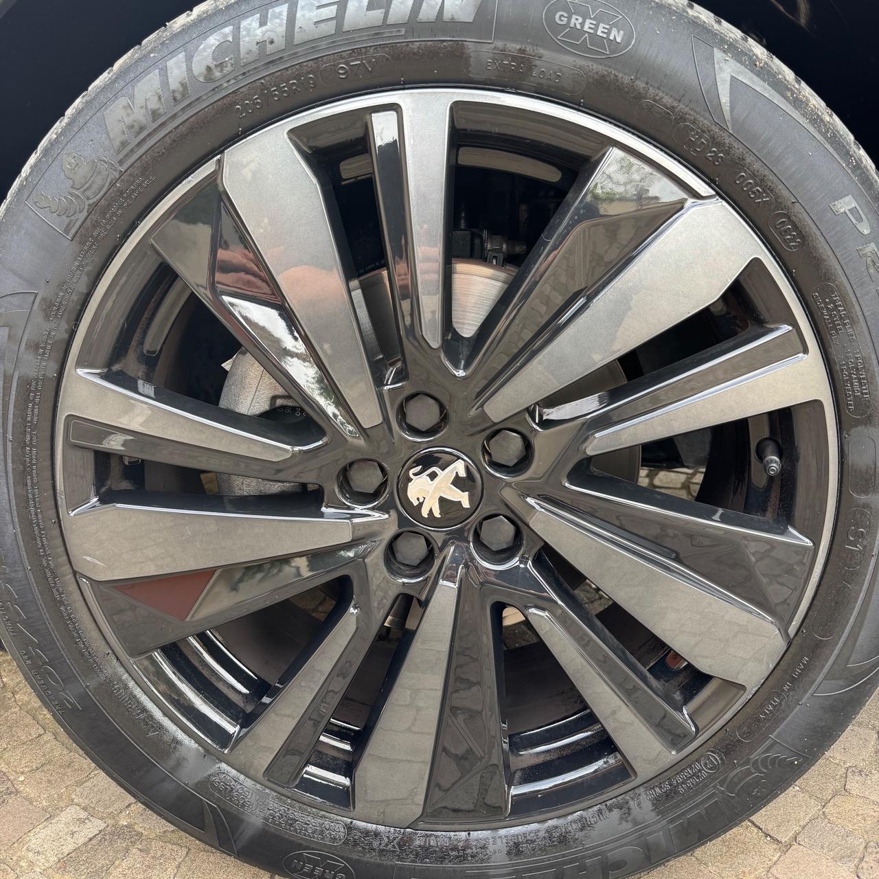 Peugeot 3008 GT TOTAL BLACK