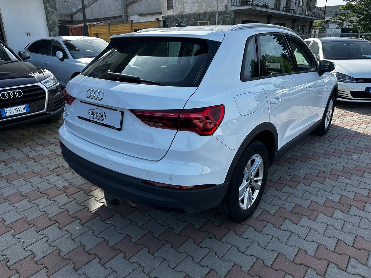 Audi Q3 35 TDI S tronic Business