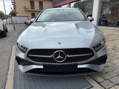 Mercedes-Benz A 180 Automatic AMG Line Advanced Plus LED-NAVI-18"