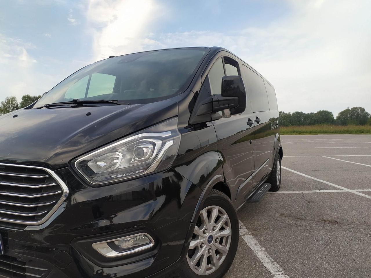 Ford Tourneo Custom titanium #50581