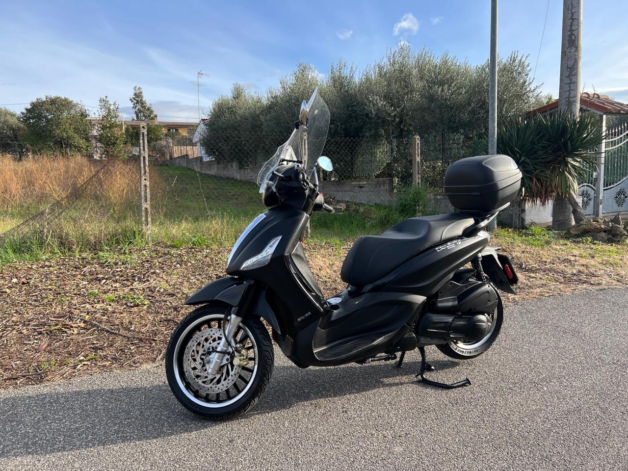 Piaggio Beverly 300