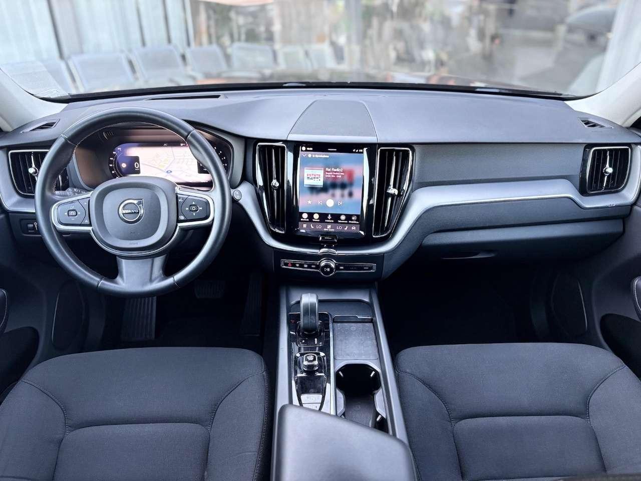 Volvo XC60 2.0 MHEV 197CV E6 - 2022