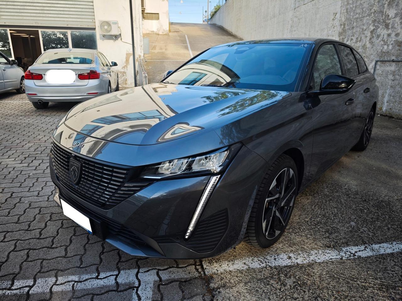 Peugeot 308 BlueHDi 130 EAT8 SW