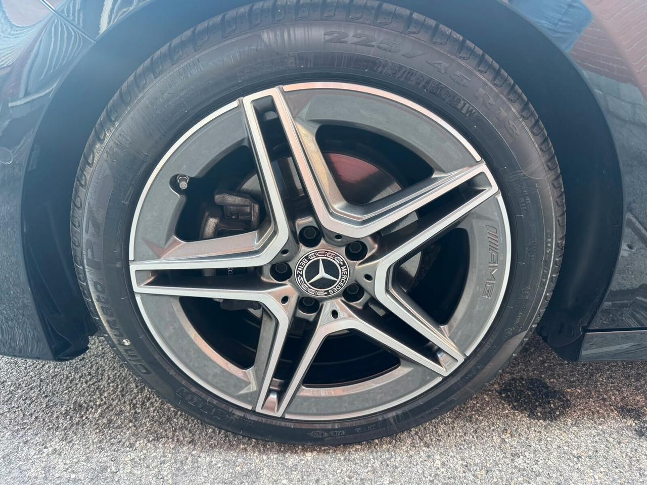 Mercedes-benz A 200 d Automatic AMG Line Premium