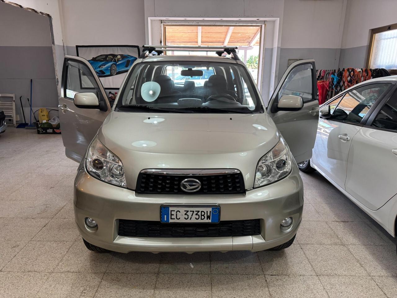 Daihatsu Terios 1.3 cc. GPL 4x4 86 cv. OK NEOPATENTATI