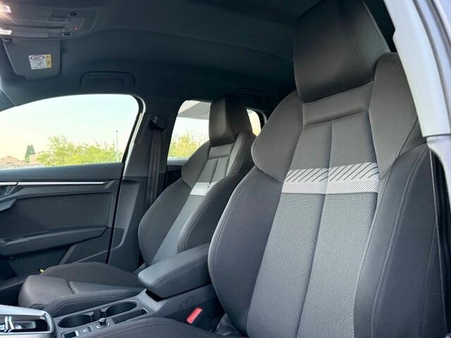 Audi A3 SPB 35 TDI S tronic Business Advanced 2022