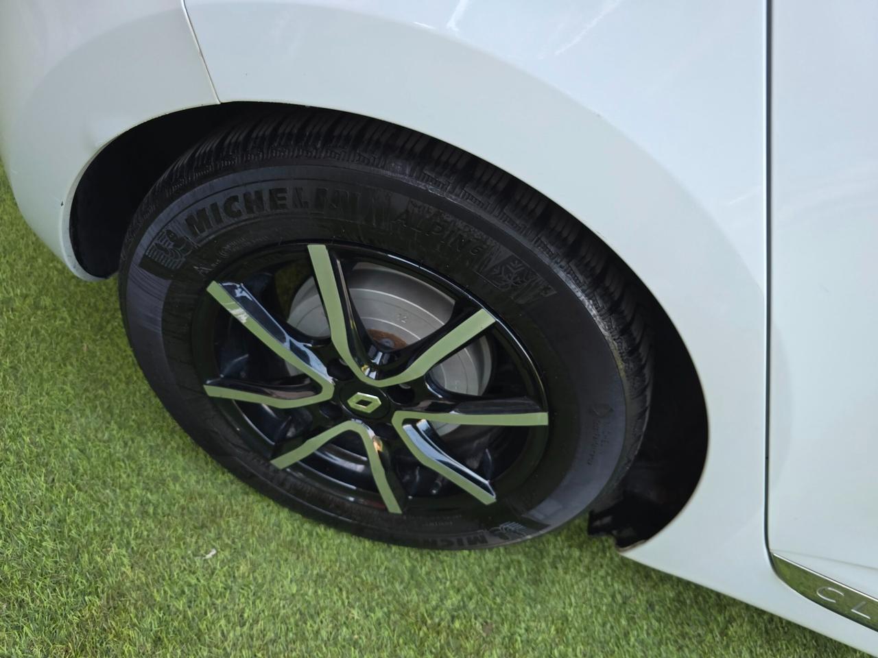 Renault Clio 1.6Hybrid E-Tech 145cv neop ok-2023