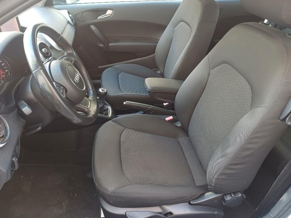 Audi A1 1.6 TDI 90 Cv S-Line Km 68.000