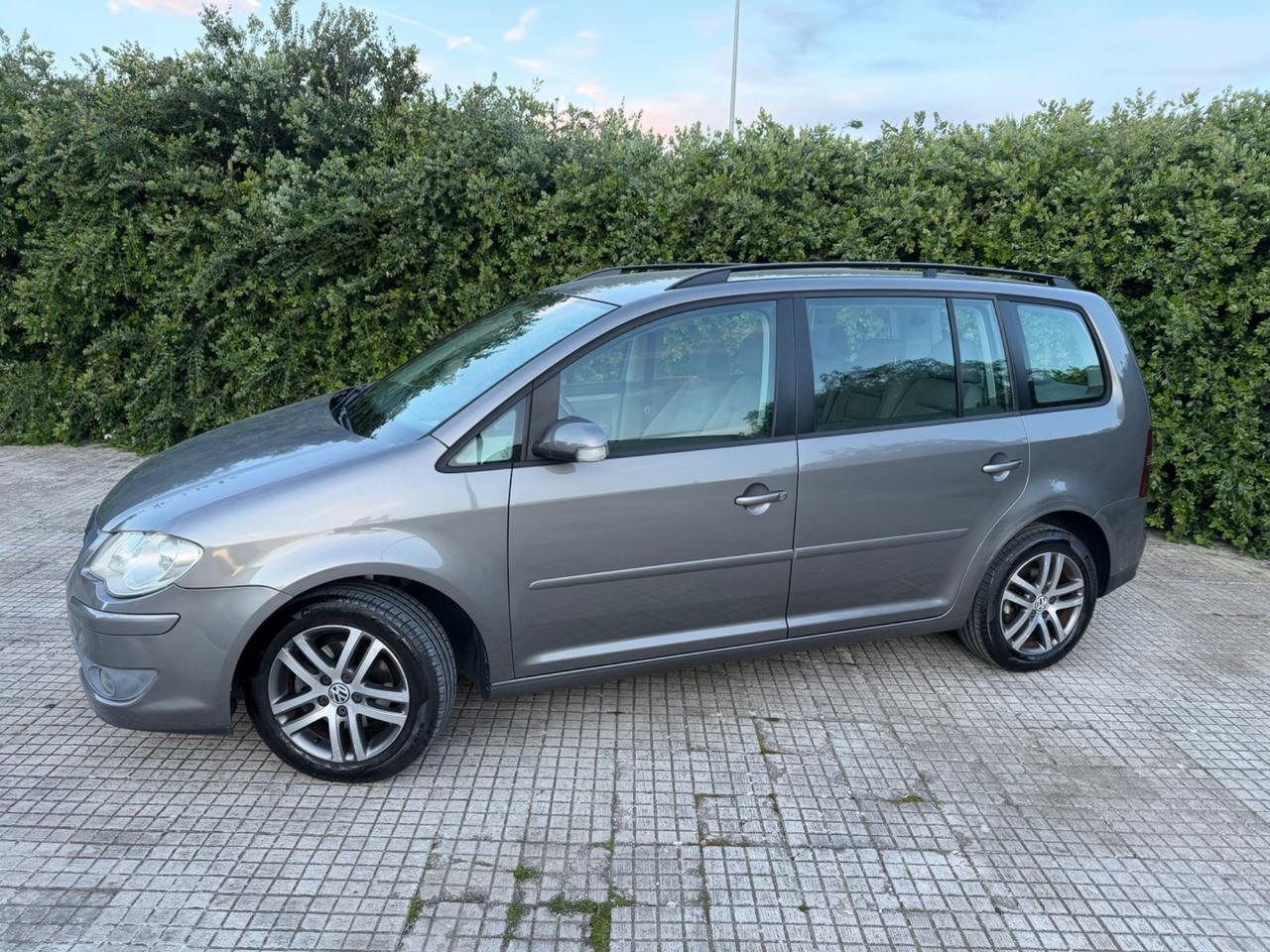 VOLKSWAGEN TOURAN 2009 7 POSTI 1.9 DIESEL *UNICOPROPRIETARIO