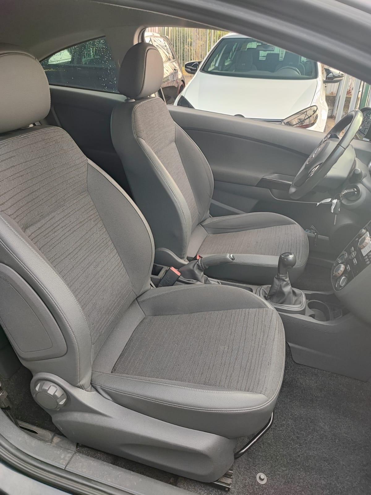 Opel Corsa 1.2 85CV 3 porte GPL