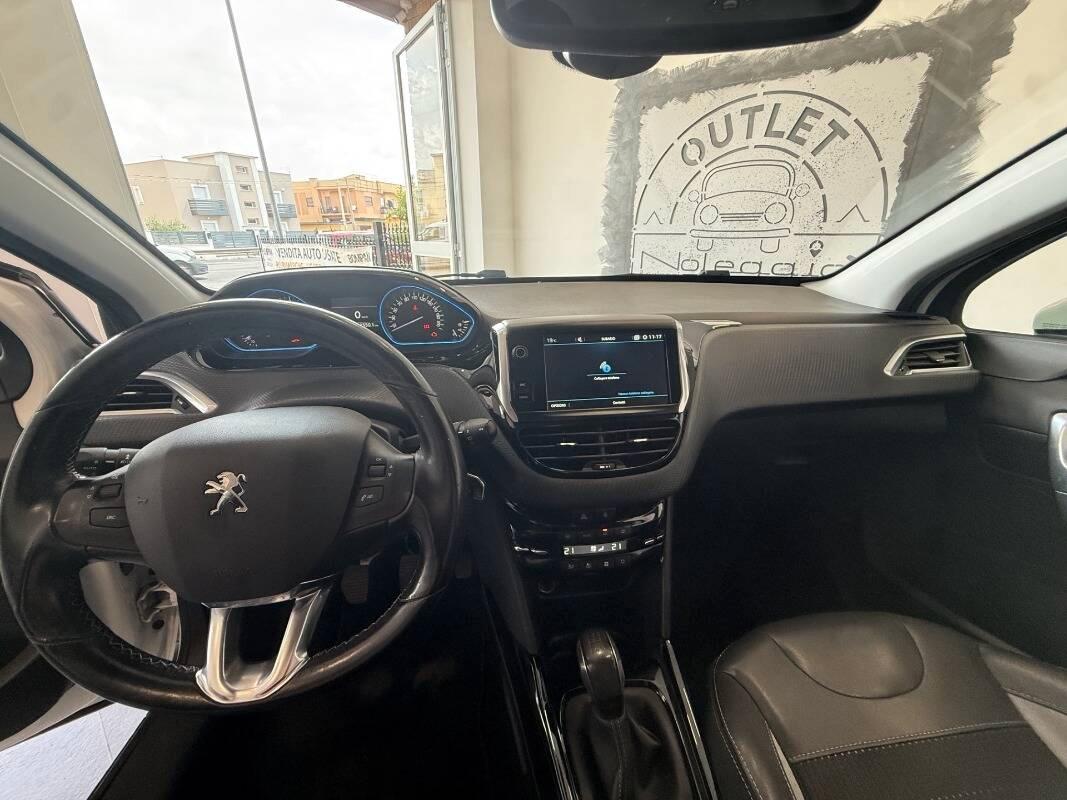Peugeot 2008 1.6 bluehdi Allure 100cv my16