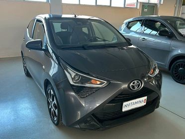 Toyota Aygo Connect 1.0 VVT-i 72 CV 5 porte x-fun