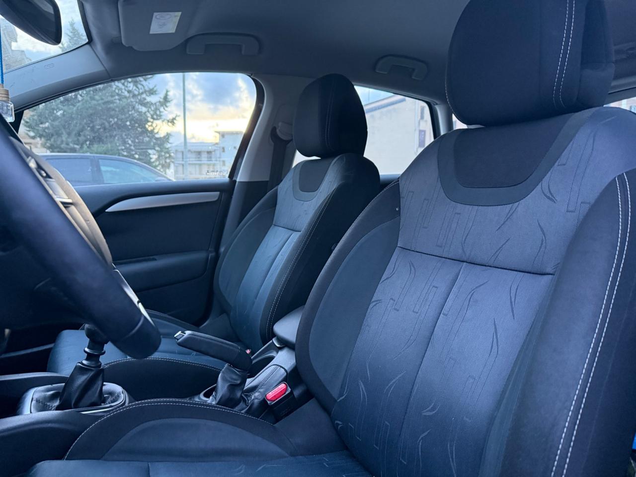 Citroen C4 1.6 e-HDi 115 Seduction