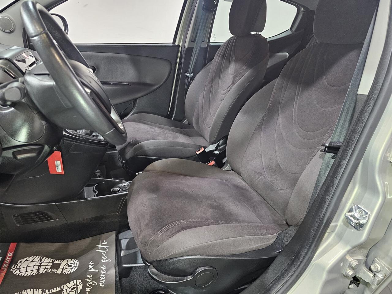 Lancia Ypsilon 1.3 MJT 16V 95 CV 5 porte Gold