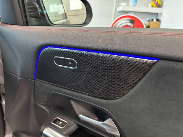 MERCEDES-BENZ GLA 180 d AMG Premium Automatico