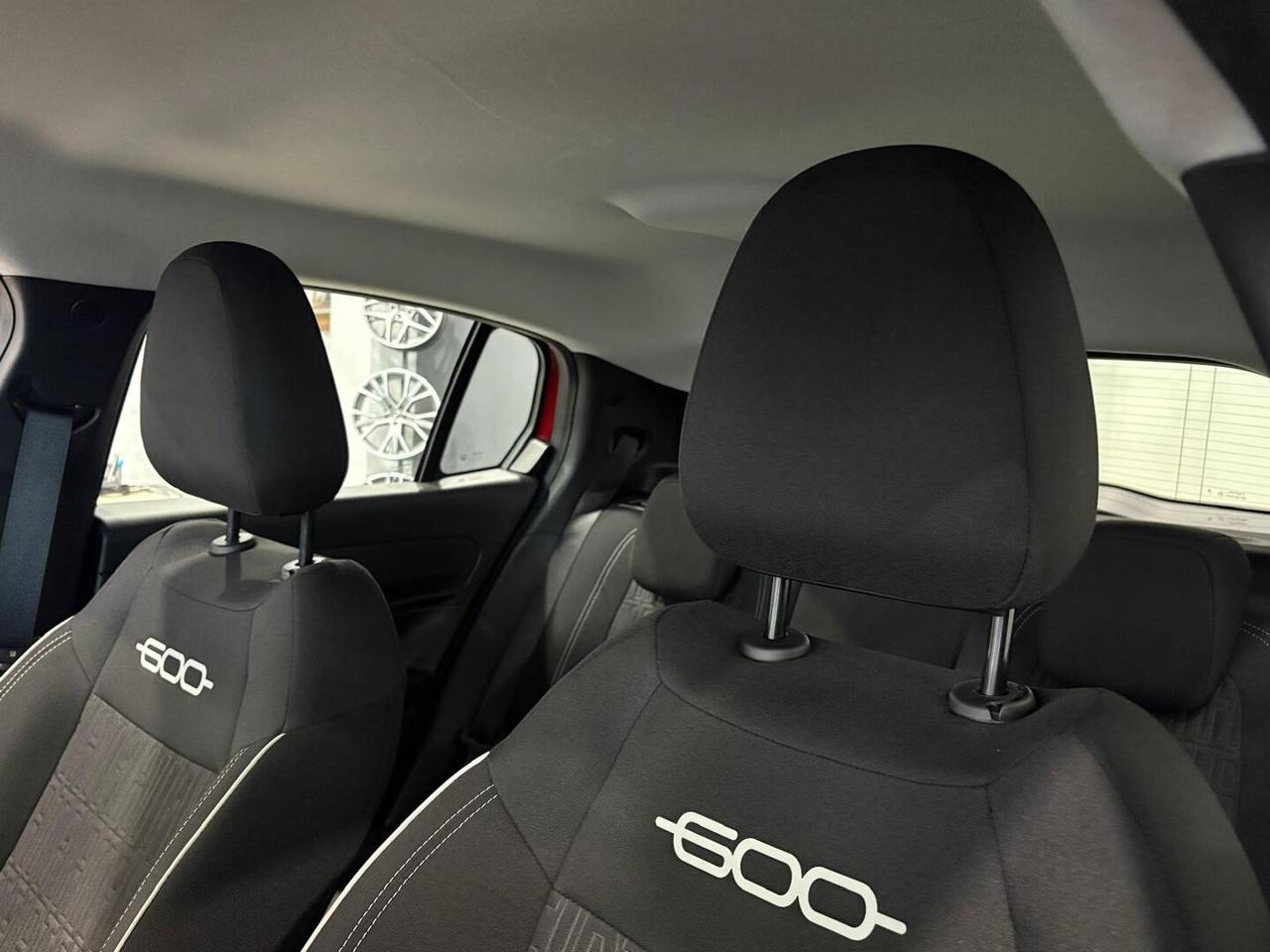 Fiat 600 1.2 hybrid 110cv auto