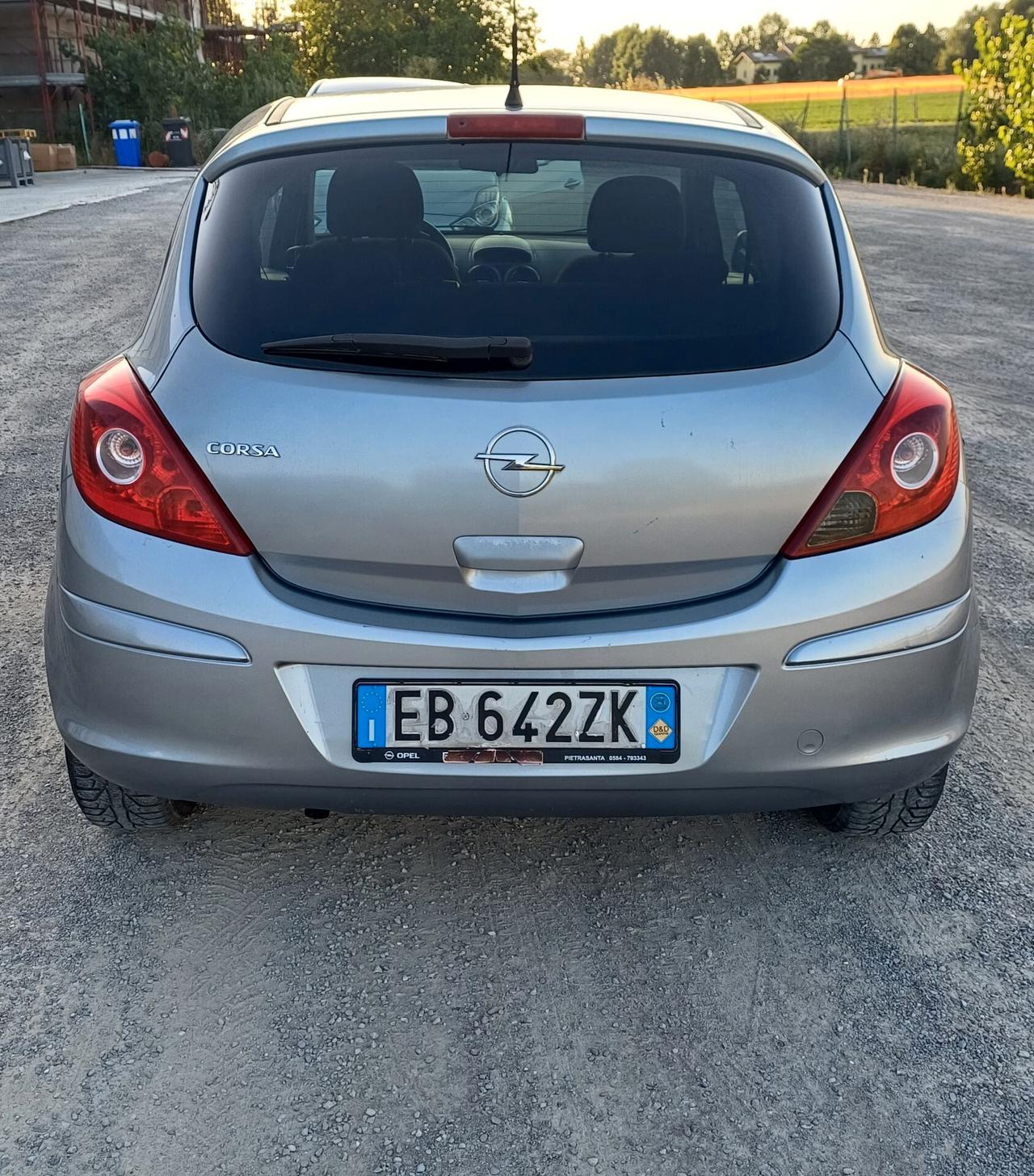 Opel Corsa 1.2 Benzina 3 porte Sport