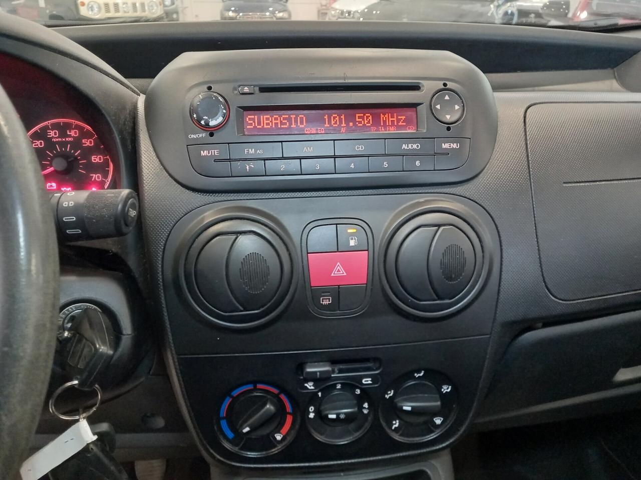 Fiat Fiorino 1.4 8V Combi Semivetrato Natural Power SX