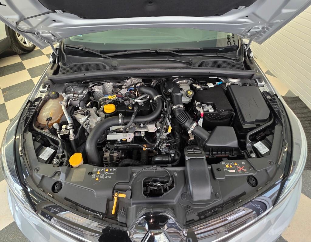 Renault Clio TCe 90 CV 5 porte Neopatentati