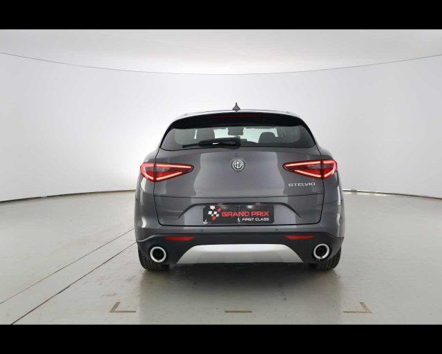 ALFA ROMEO Stelvio 2.2 Turbodiesel 160 CV AT8 RWD Business