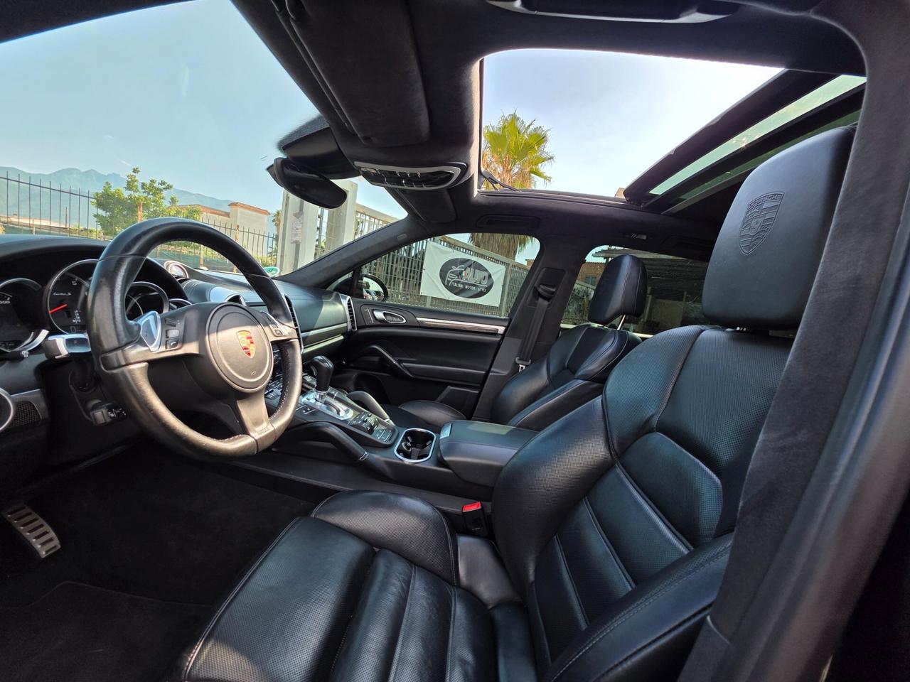 Porsche Cayenne 4.8 Turbo S