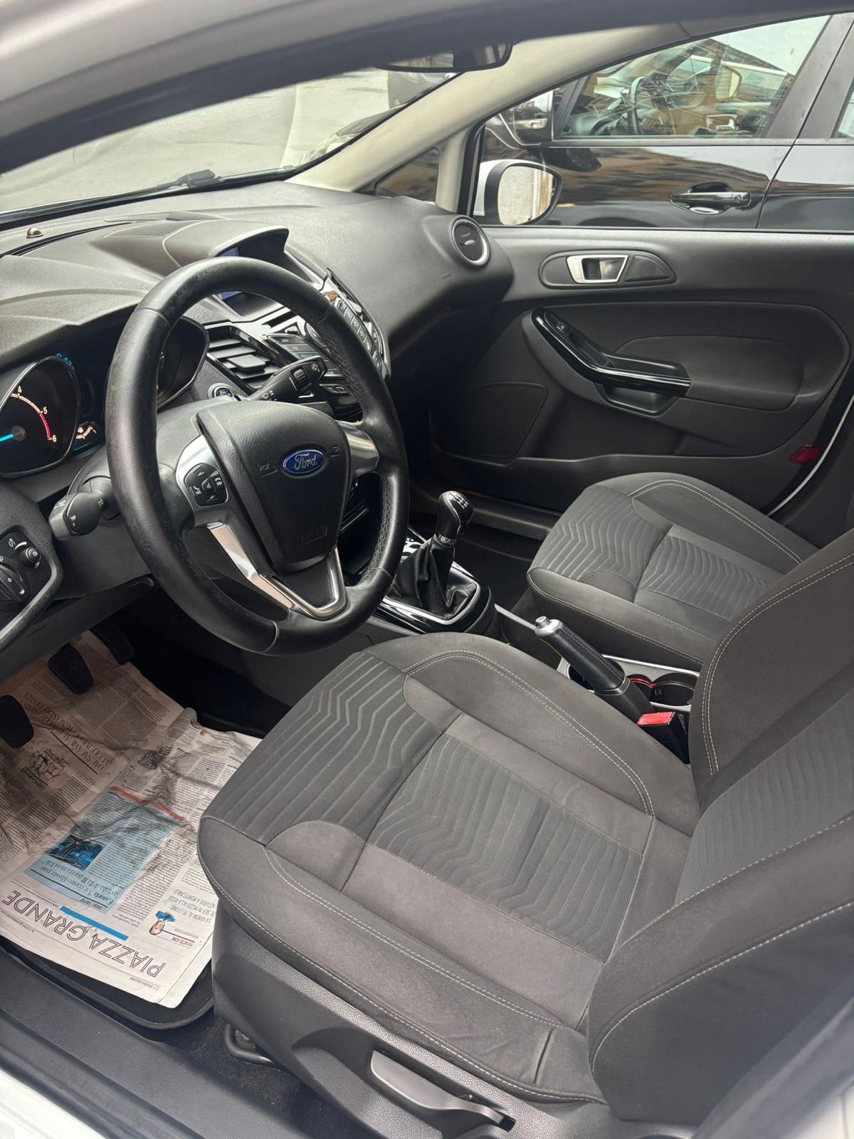Ford Fiesta 1.5 TDCi 75CV 5 porte Titanium FINANZIABILE