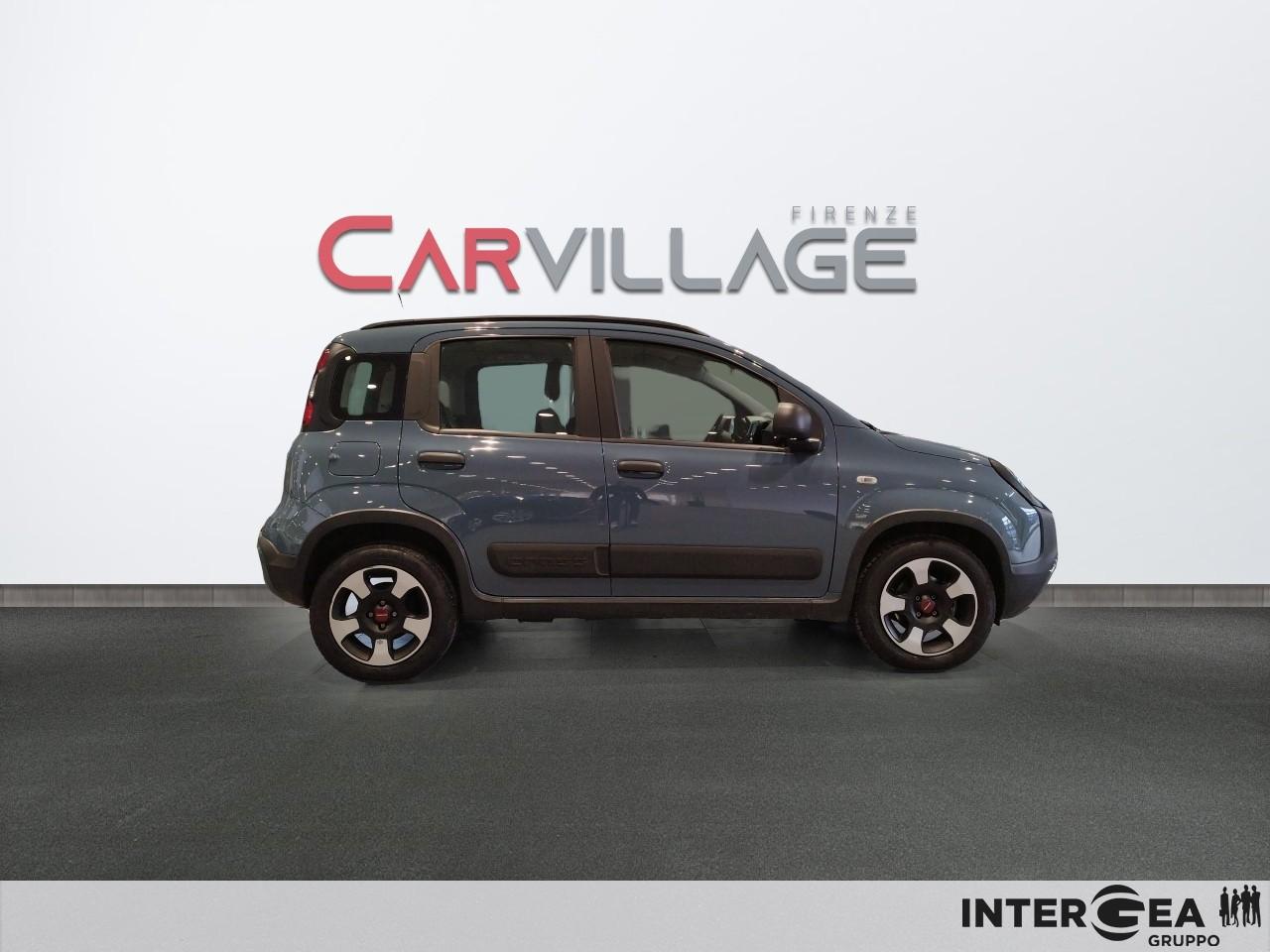 FIAT Panda 1.0 firefly hybrid City Cross s&s 70cv 5p.ti