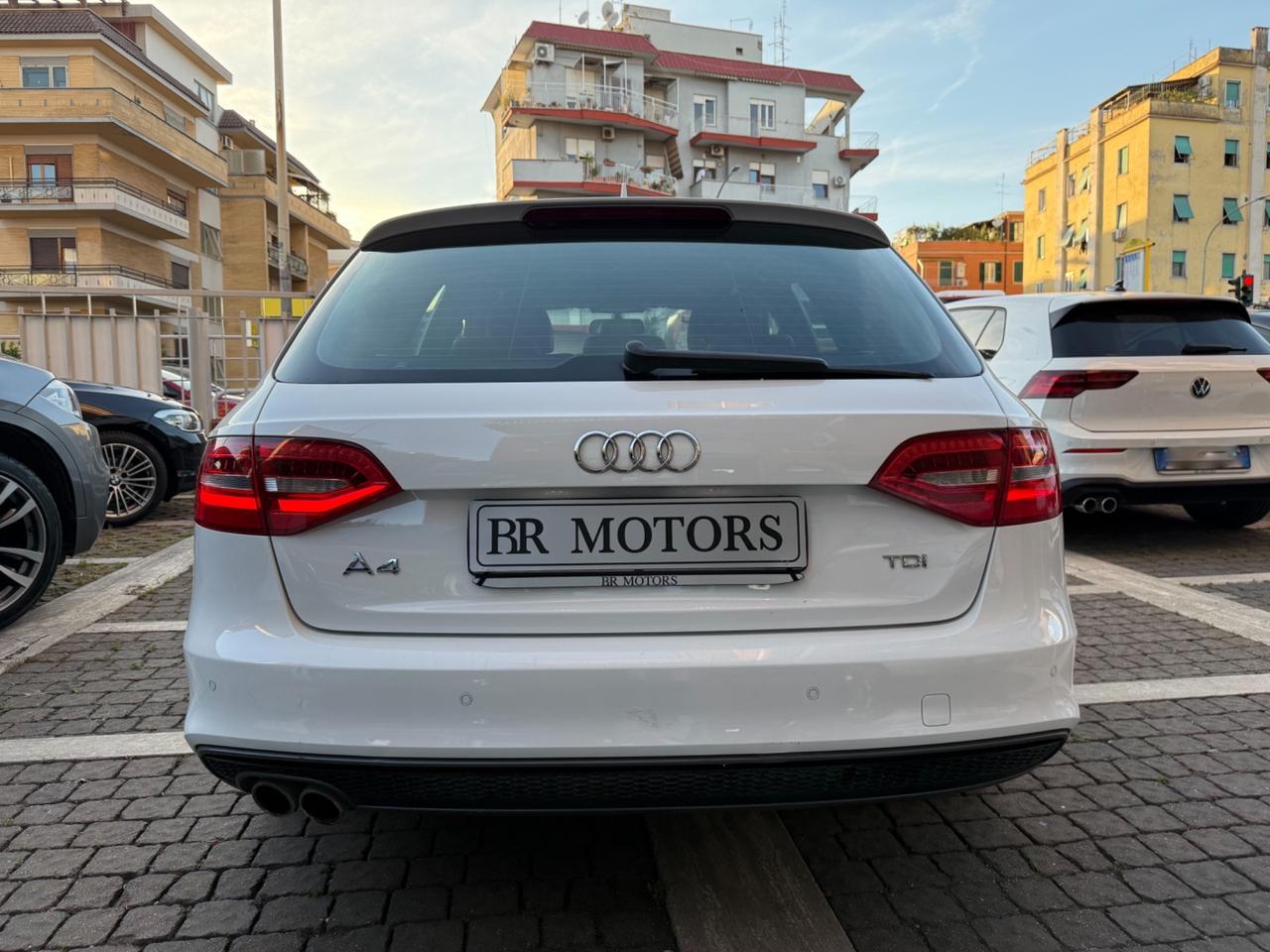Audi A4 Avant 2.0TDI 177CV mult. S line - UNIPRO’ !!