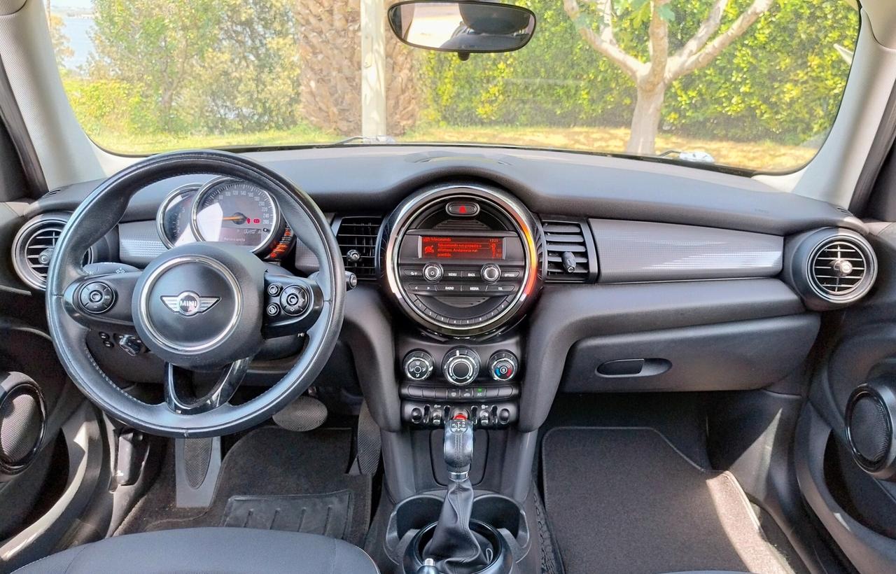 Mini Mini 1.5 Cooper D Business