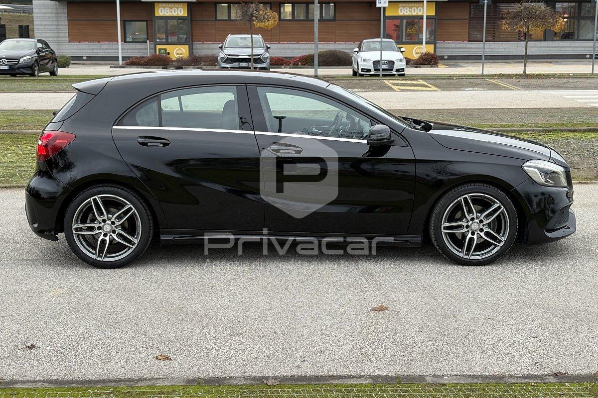 MERCEDES A 200 d Automatic Premium