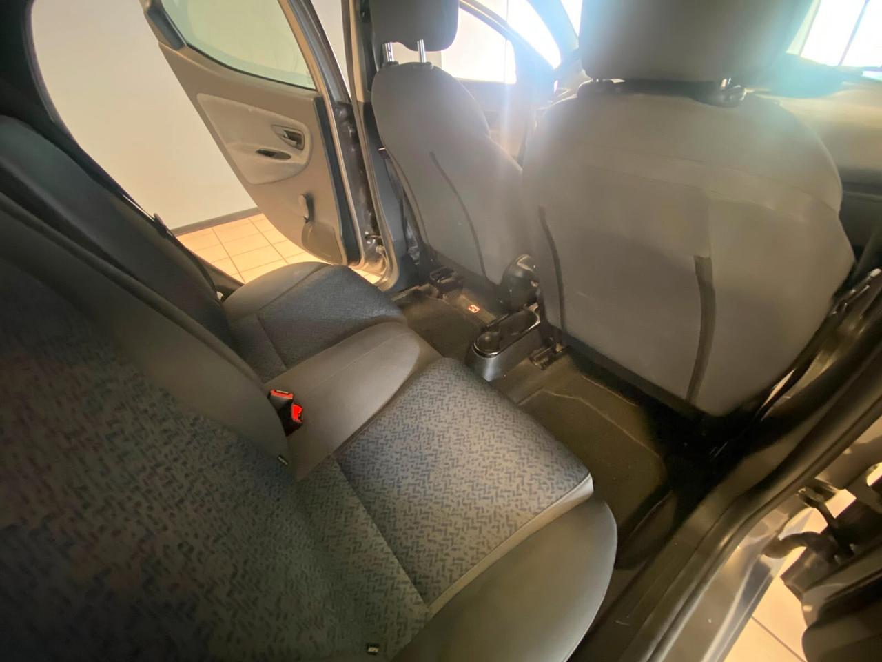 Lancia Ypsilon 1.0 FireFly 5 porte S&S Hybrid Ecochic Gold