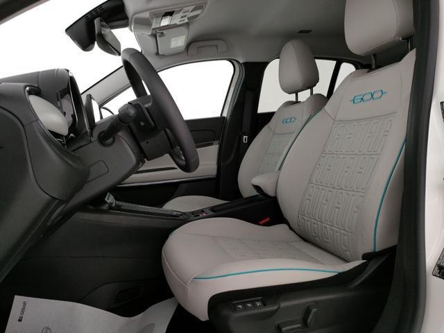 FIAT 600 Hybrid 100 CV DCT MHEV La Prima