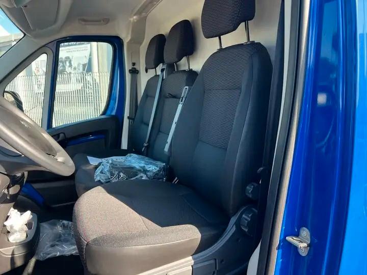 Peugeot Boxer 335 2.2 BlueHDi 140 S&S L2H2