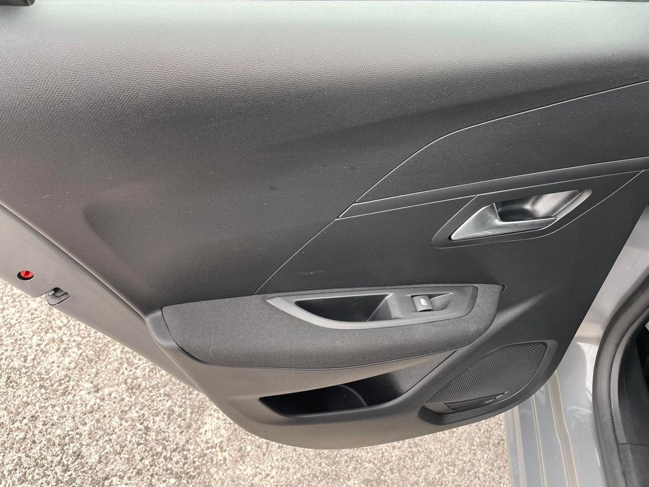 Peugeot 208 PureTech 100 Stop&Start 5 porte Active Pack Navi 2024