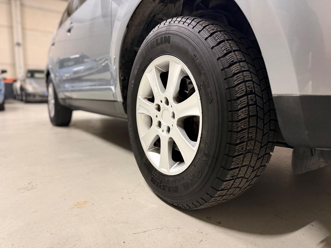 Mitsubishi Outlander 2.0 DI-D Instyle 7 POSTI 4x4