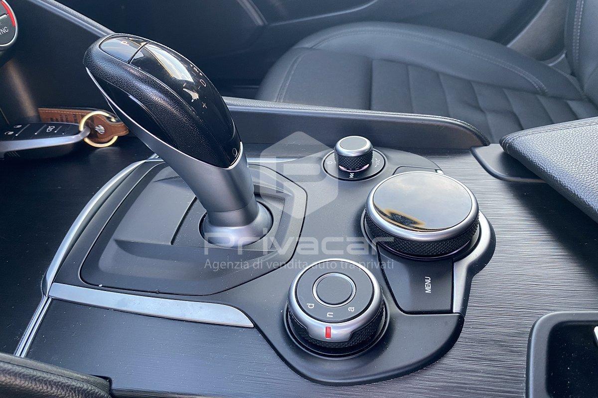 ALFA ROMEO Giulia 2.2 Turbodiesel 180 CV AT8 Super