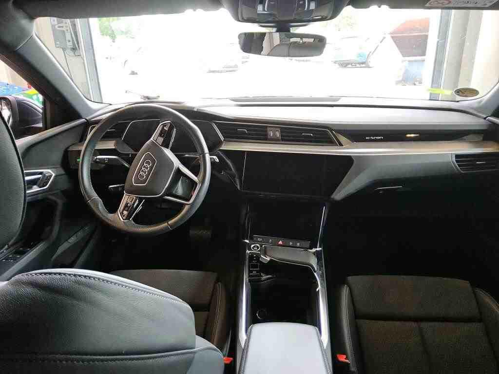 Audi e-tron E TRON 55 QUATTRO S-LINE MATRIX HEAD UP