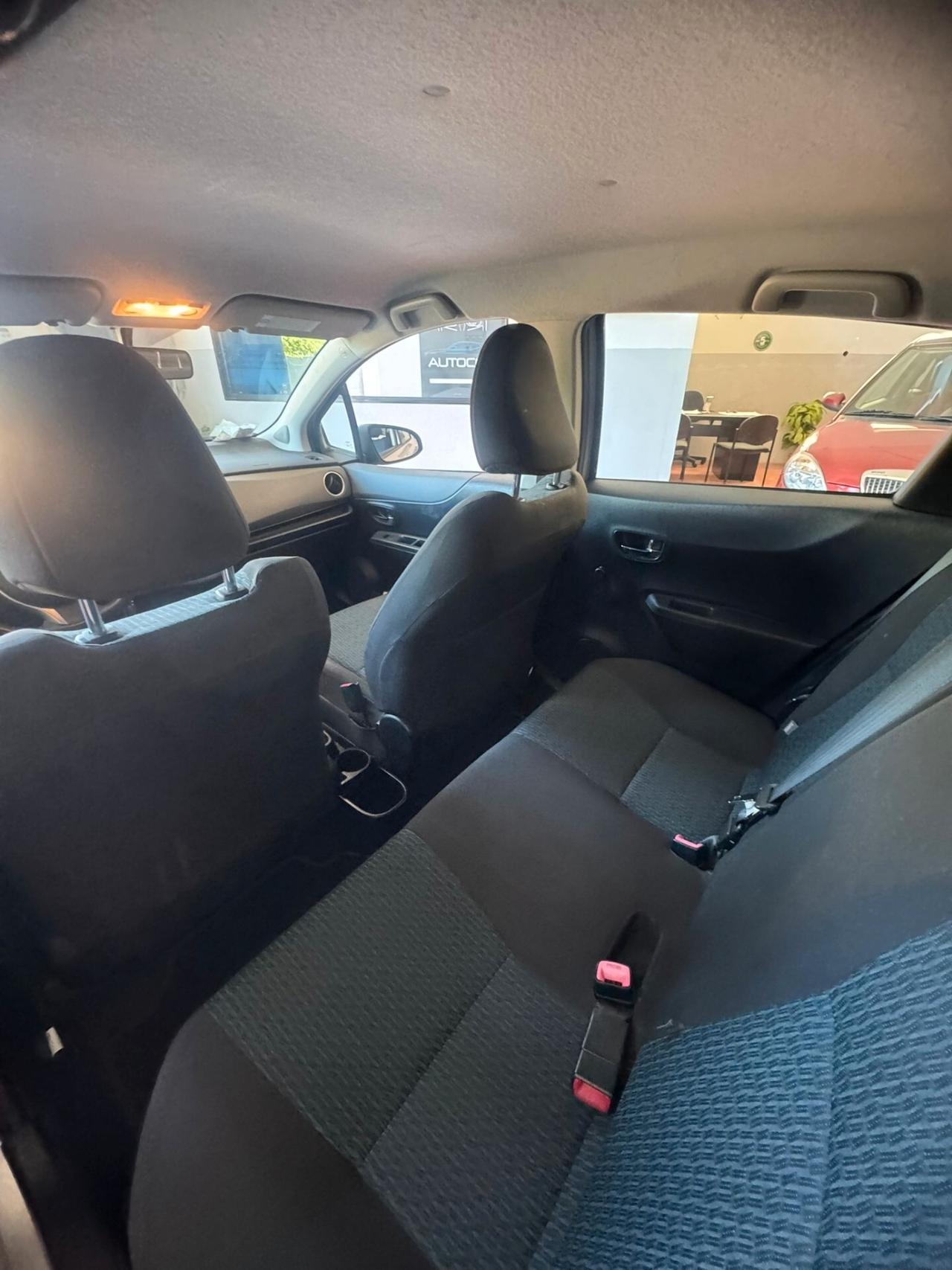 Toyota Yaris 1.0 5 porte Per Neopatentati