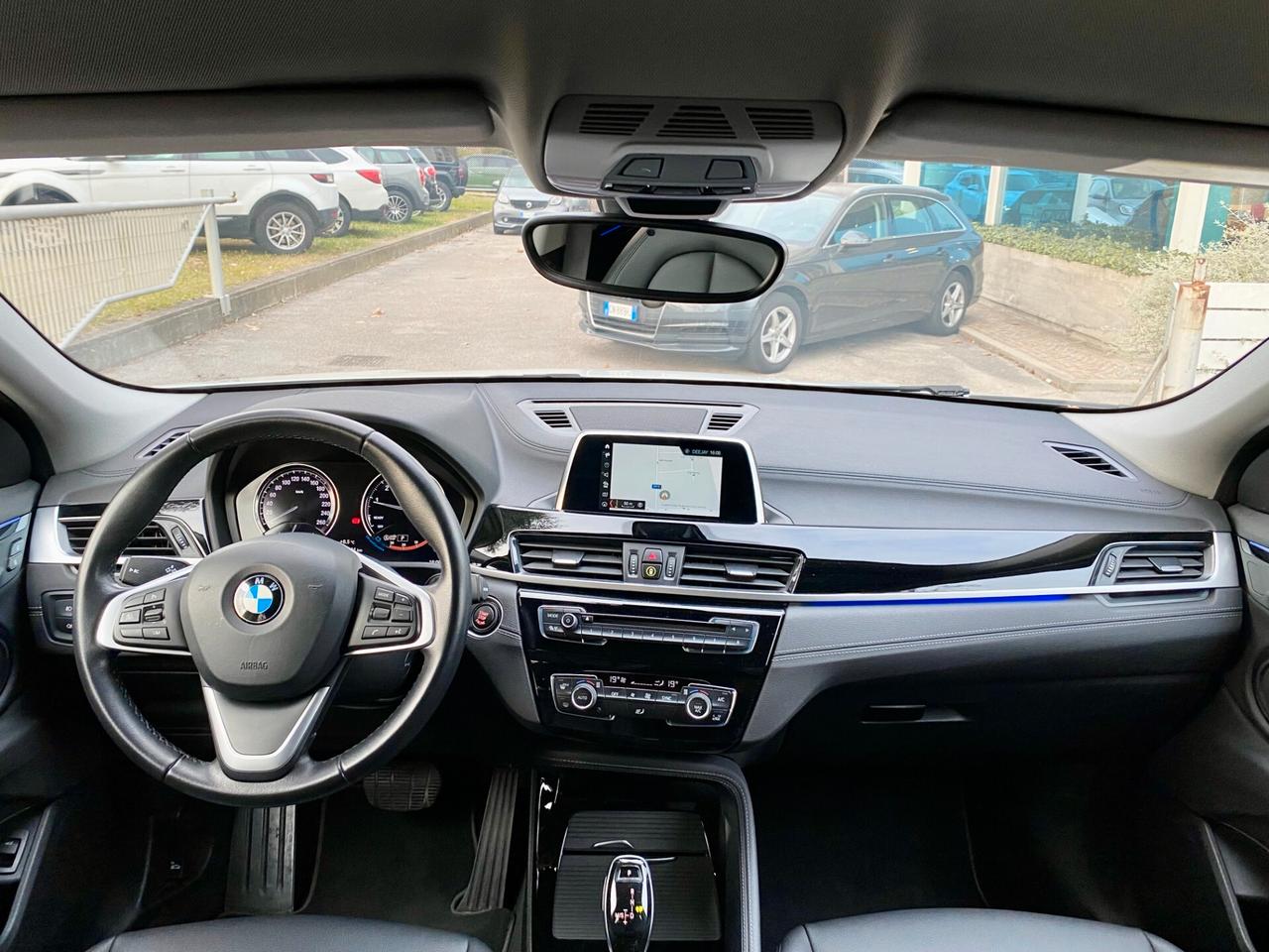 BMW X2 sdrive18i Advantage 140cv auto